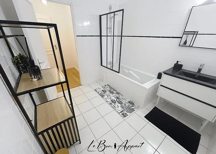 아파트 Le Bon'appart Au Coeur De 쏘뮤흐