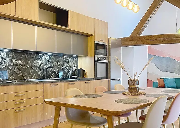 Le Bon'appart Au Coeur De 쏘뮤흐